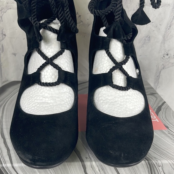 Jeffrey Campbell Zaun-Hi Black Suede Lace-Up Block Heel Round Toe Hi Ankle Pumps - Picture 3 of 13